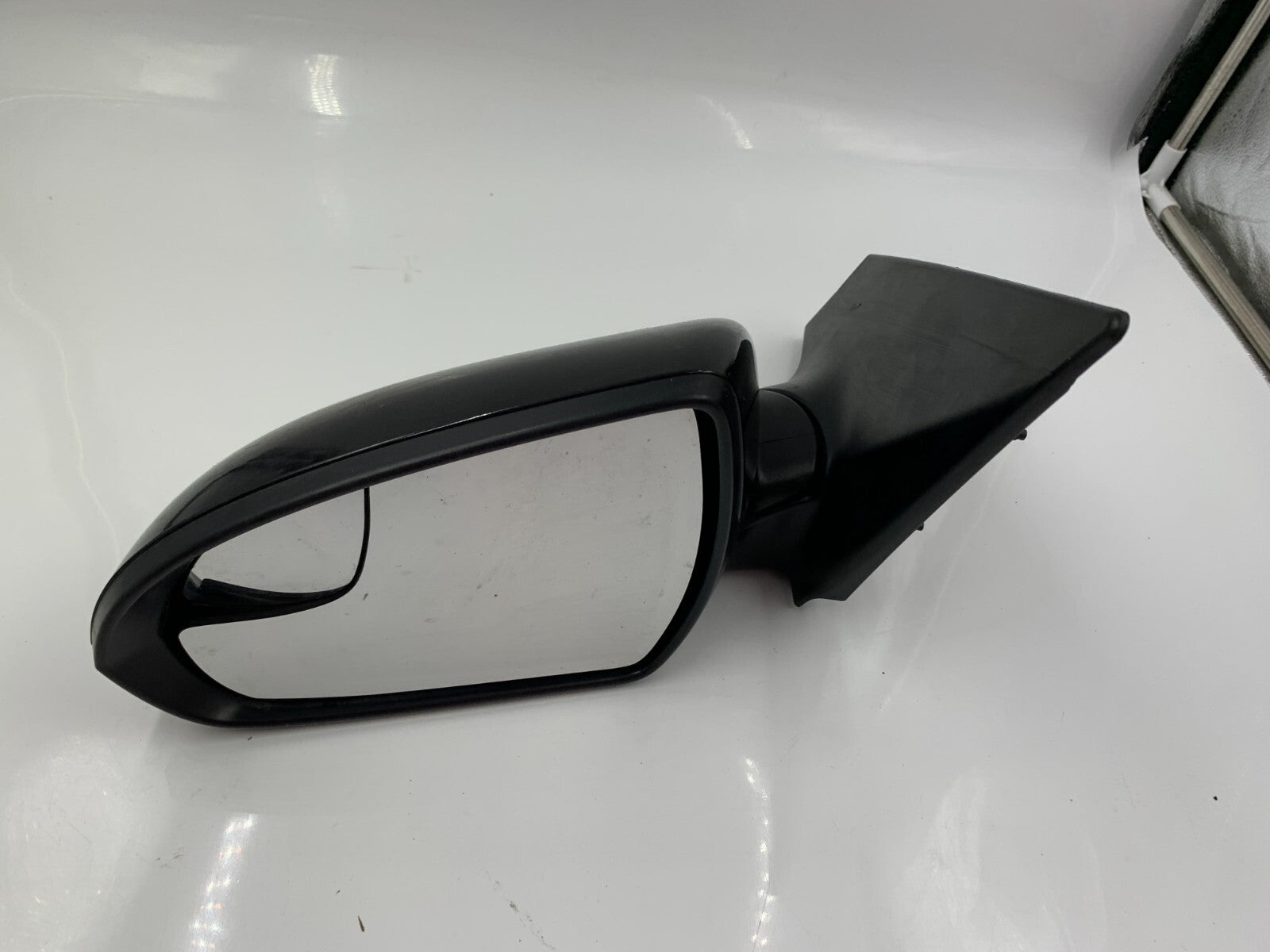 2017-2020 Hyundai Elantra Driver Side View Power Door Mirror Gray OEM B01B09006