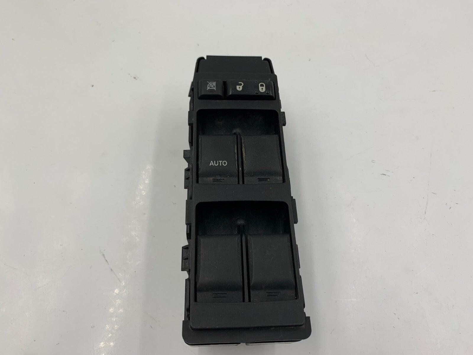 2007-2010 Jeep Patriot Master Power Window Switch OEM D04B23026