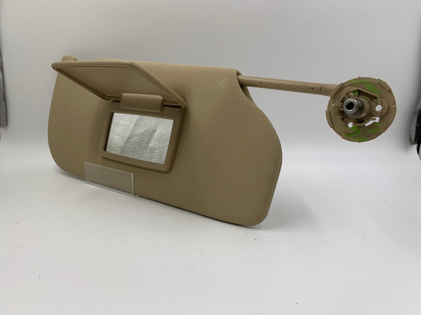 2005-2009 Chevrolet Uplander Passenger Sun Visor Beige OEM B01B04041
