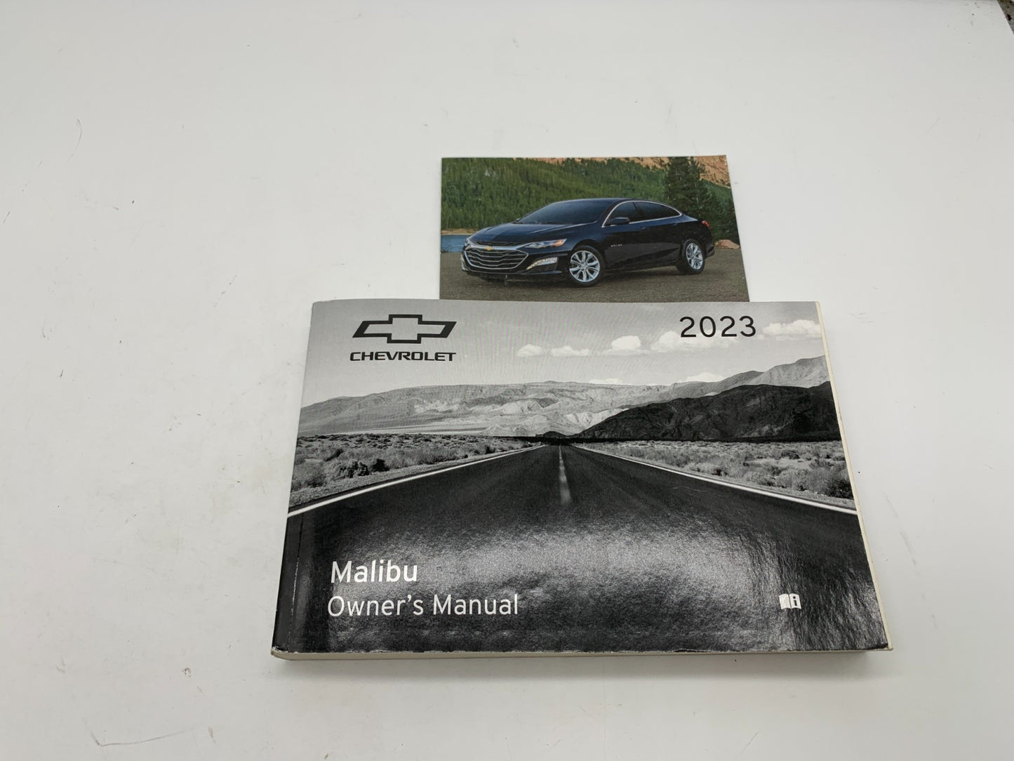 2023 Chevrolet Malibu Owners Manual OEM A01B33003