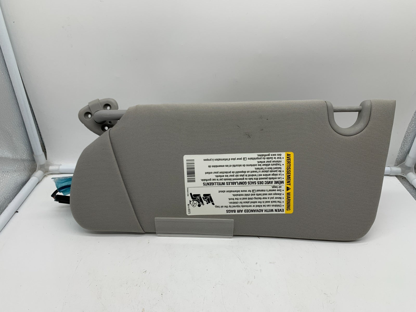 2006-2011 Buick Lucerne Passenger Sun Visor Gray OEM B04B46009