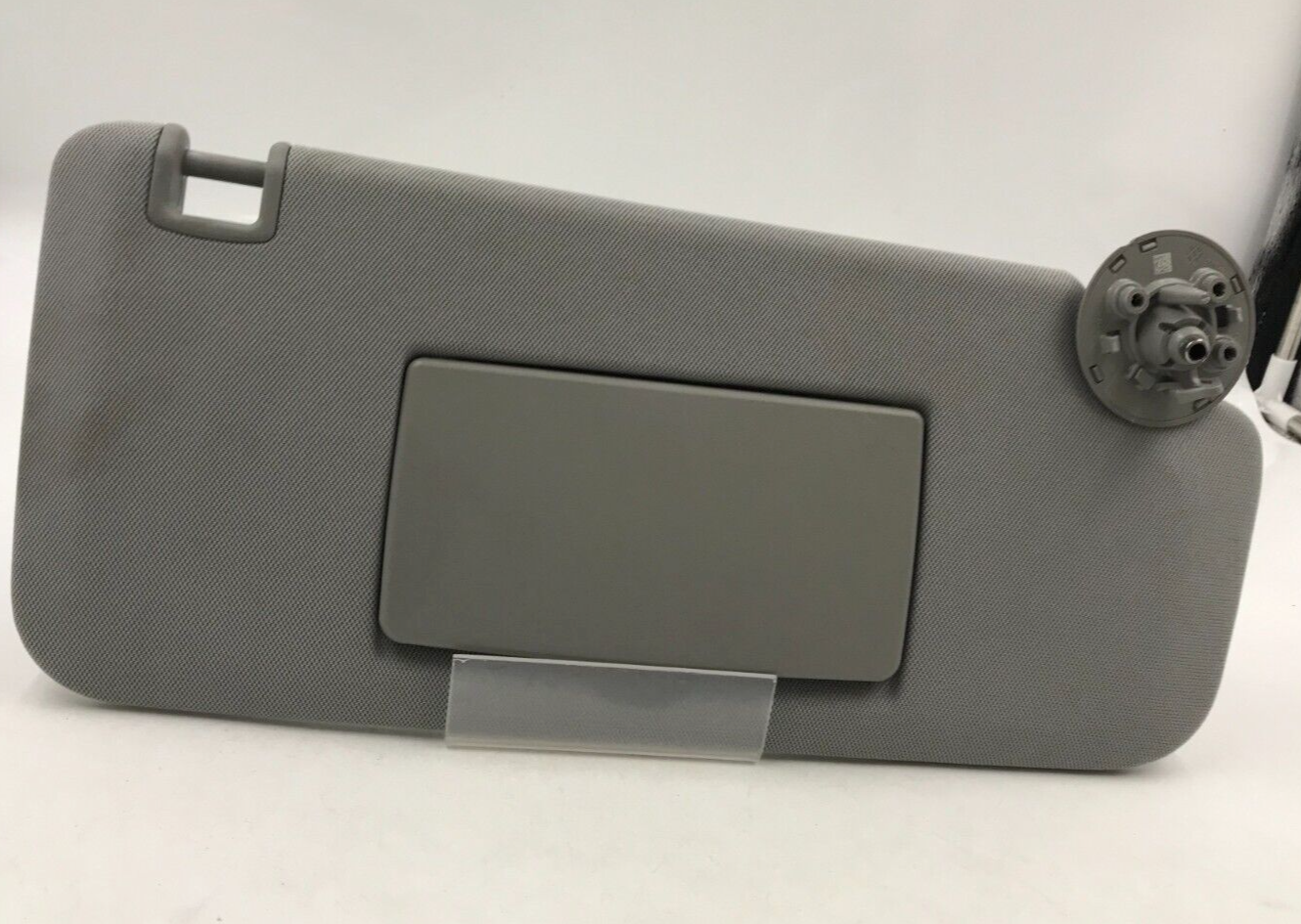2017-2021 Chevrolet Trax Passenger Side Sun Visor Gray OEM C04B57006