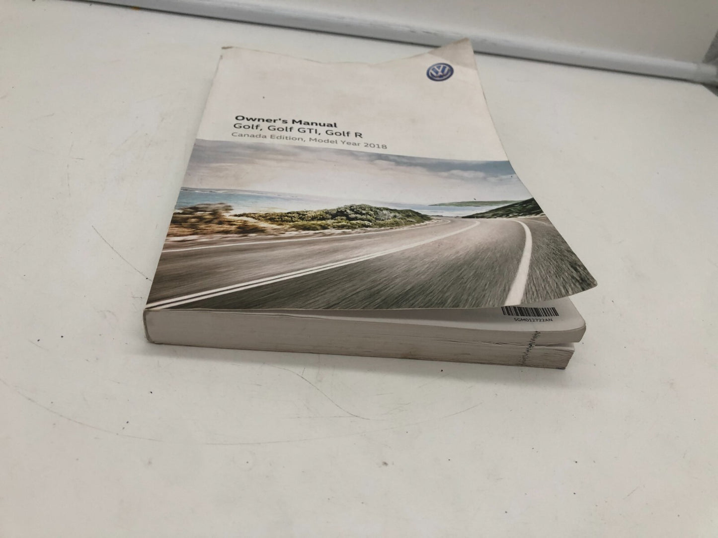 2018 Volkswagen Golf GTI Owners Manual OEM C02B40012