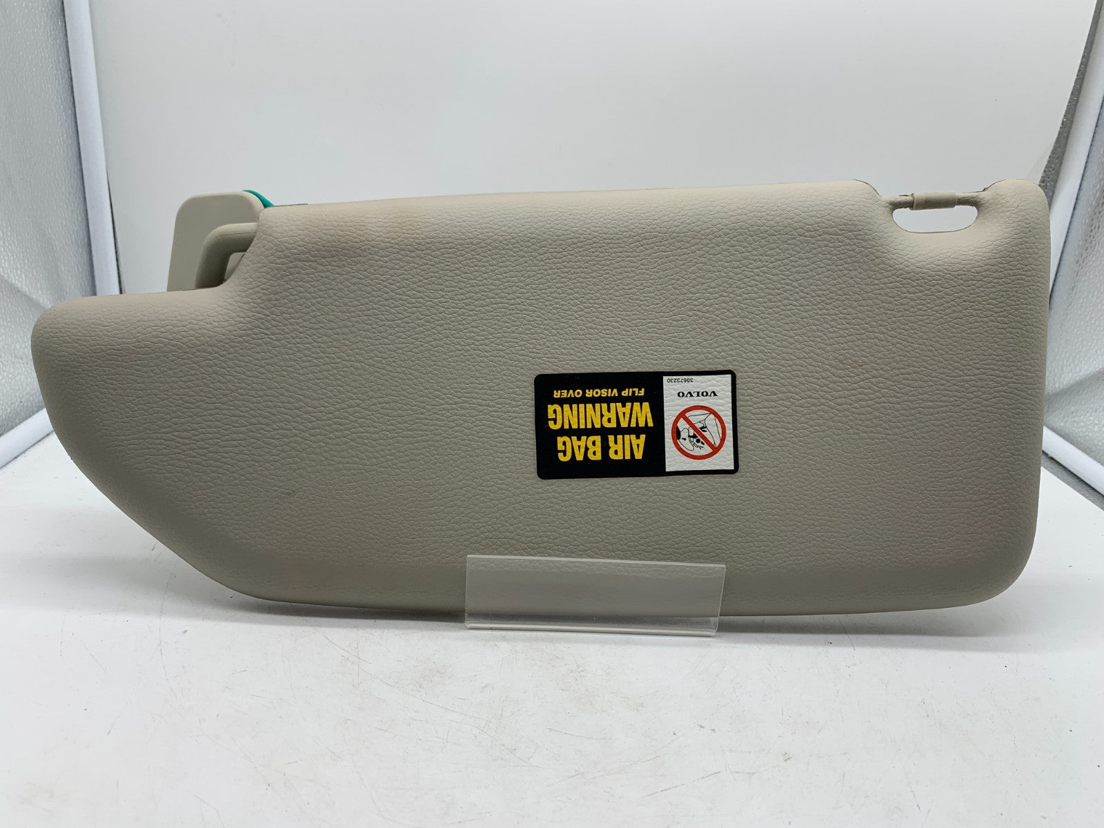 2002-2004 Volvo S60 Passenger Sun Visor Gray Illuminated OEM A02B40001