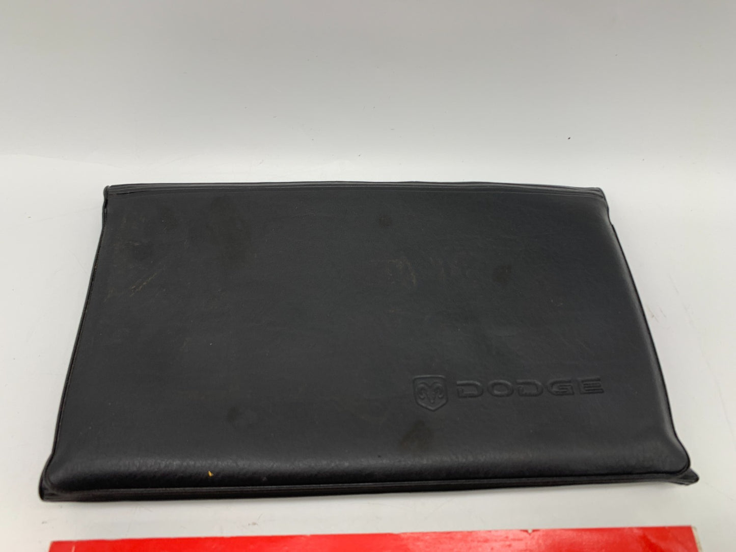 2006 Dodge Durango Owners Manual Set with Case OEM B03B32029