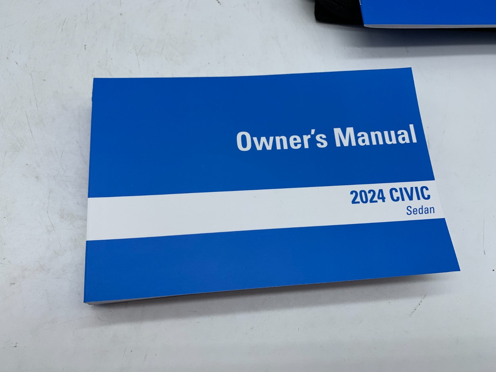 2024 Honda Civic Sedan Owners Manual Set with Case OEM C03B28006