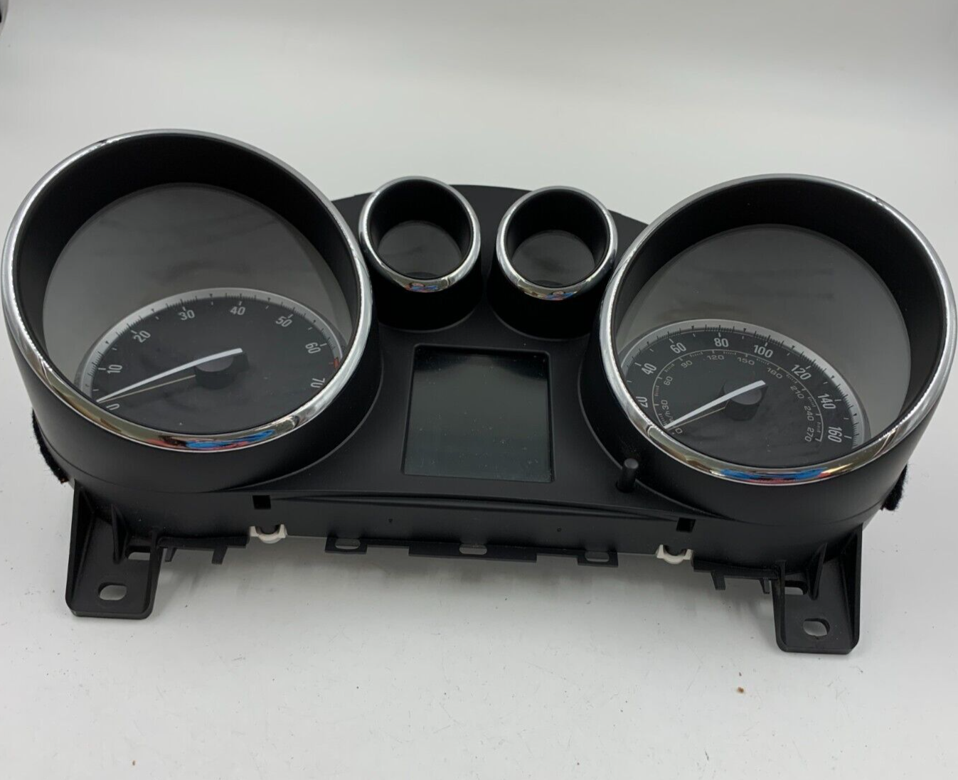 2013 Buick Verano Speedometer Instrument Cluster OEM D02B18081