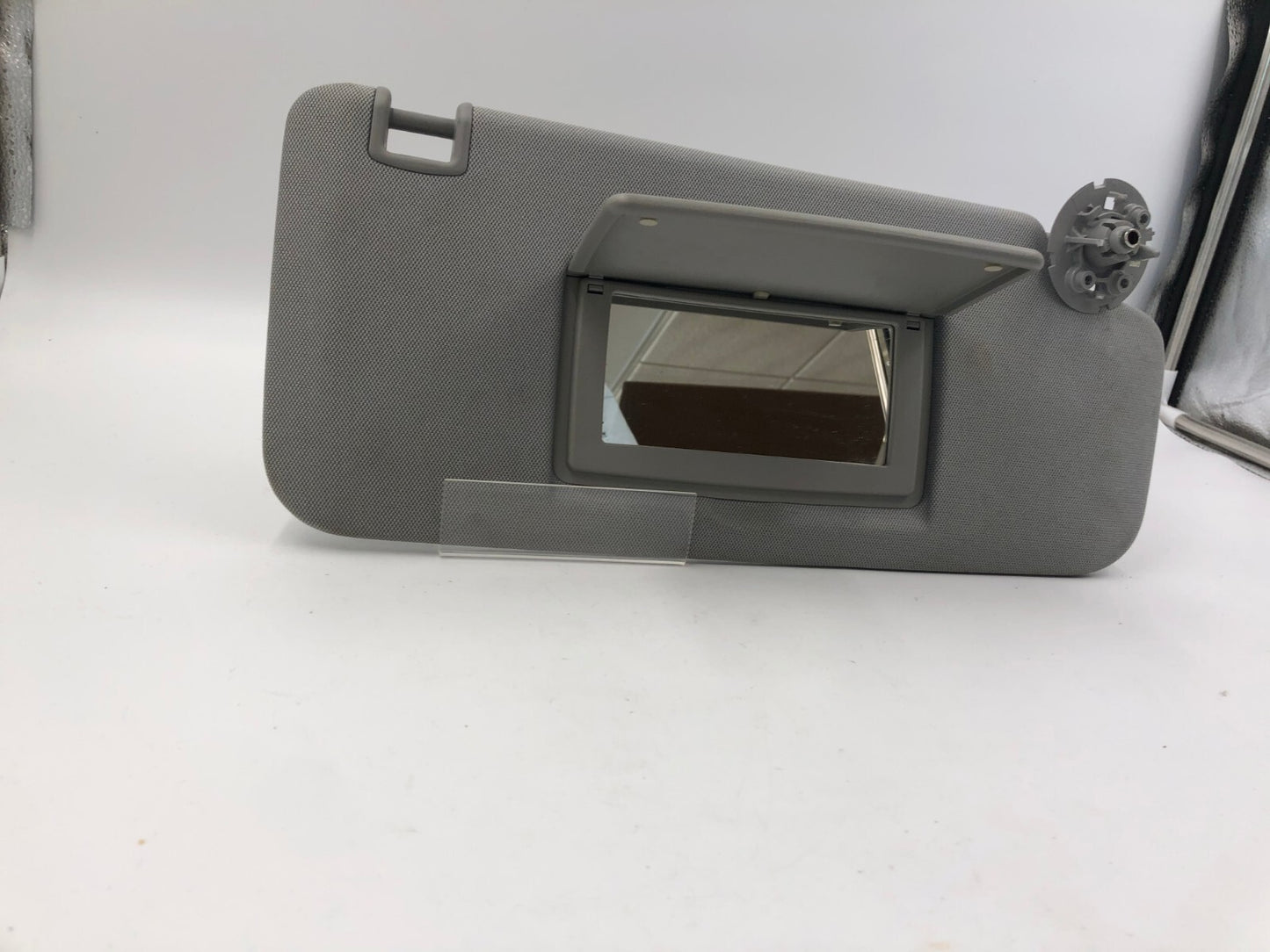 2017-2021 Chevrolet Trax Passenger Sun Visor Gray OEM C01B28022