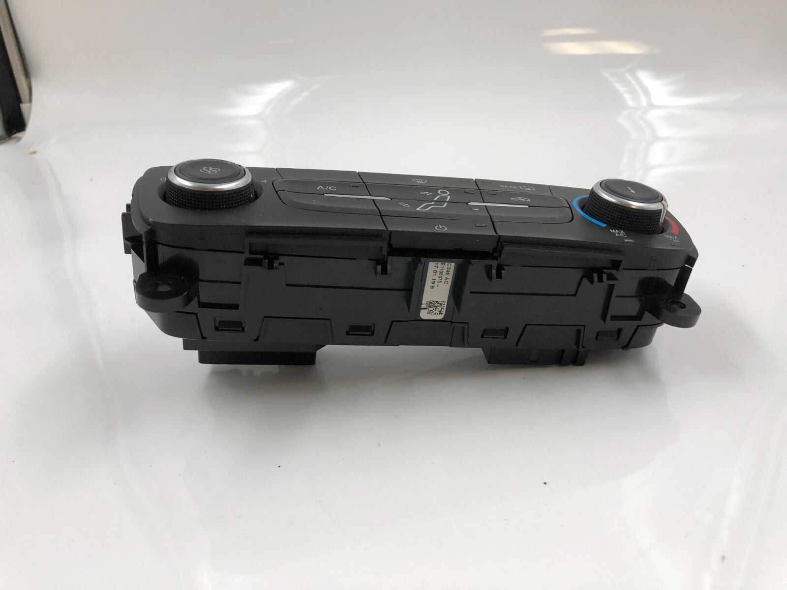 2015-2018 Ford Focus AC Heater Climate Control Unit OEM D03B49082