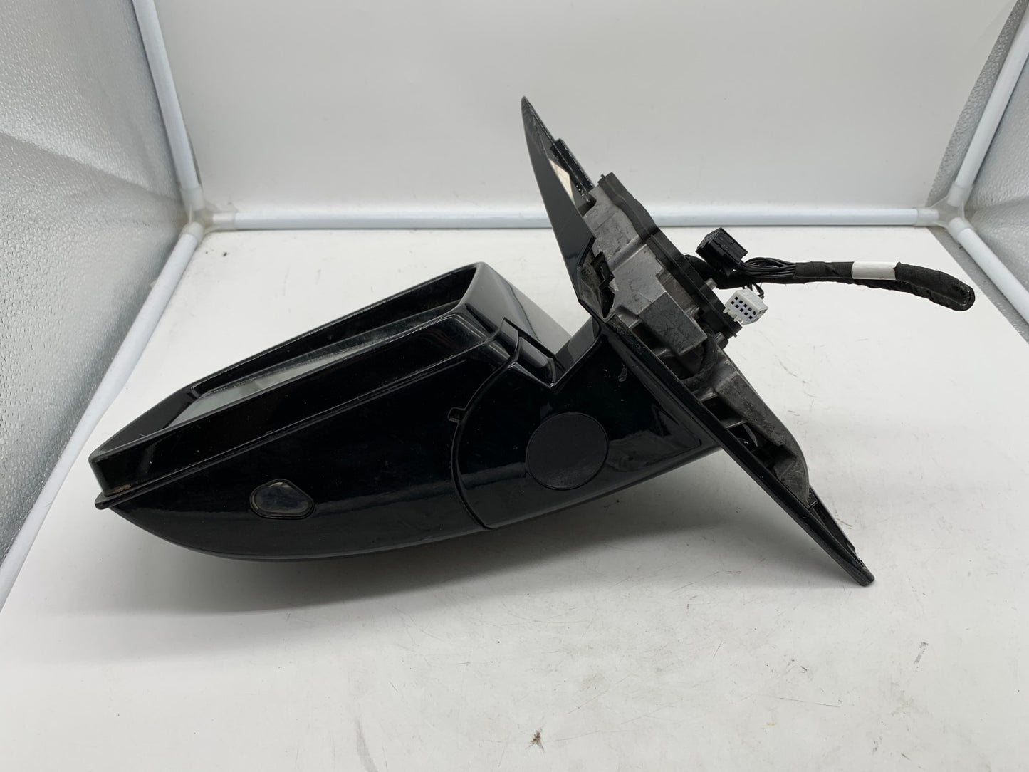 2010 Mercedes-Benz E350 Driver Side View Power Door Mirror Black OEM A03B40003