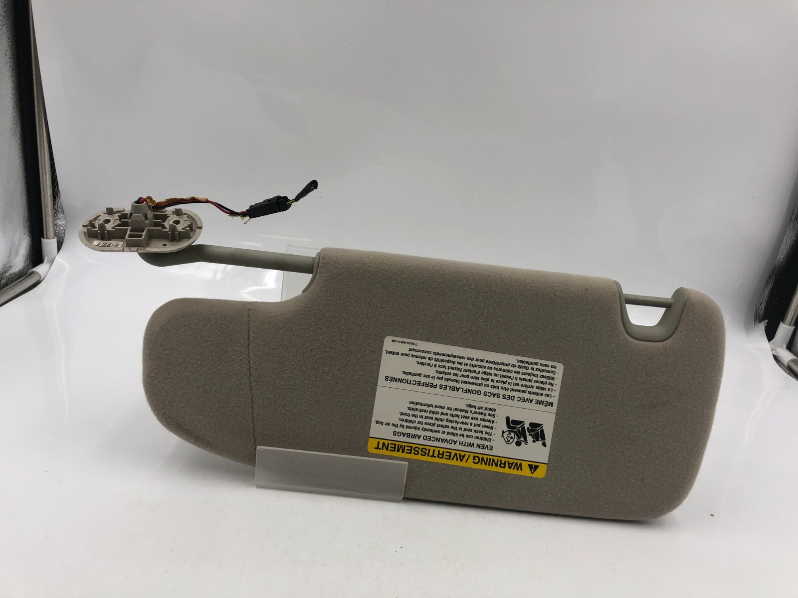 2006-2009 Ford Fusion Passenger Sun Visor Gray Illumination OEM C04B65004