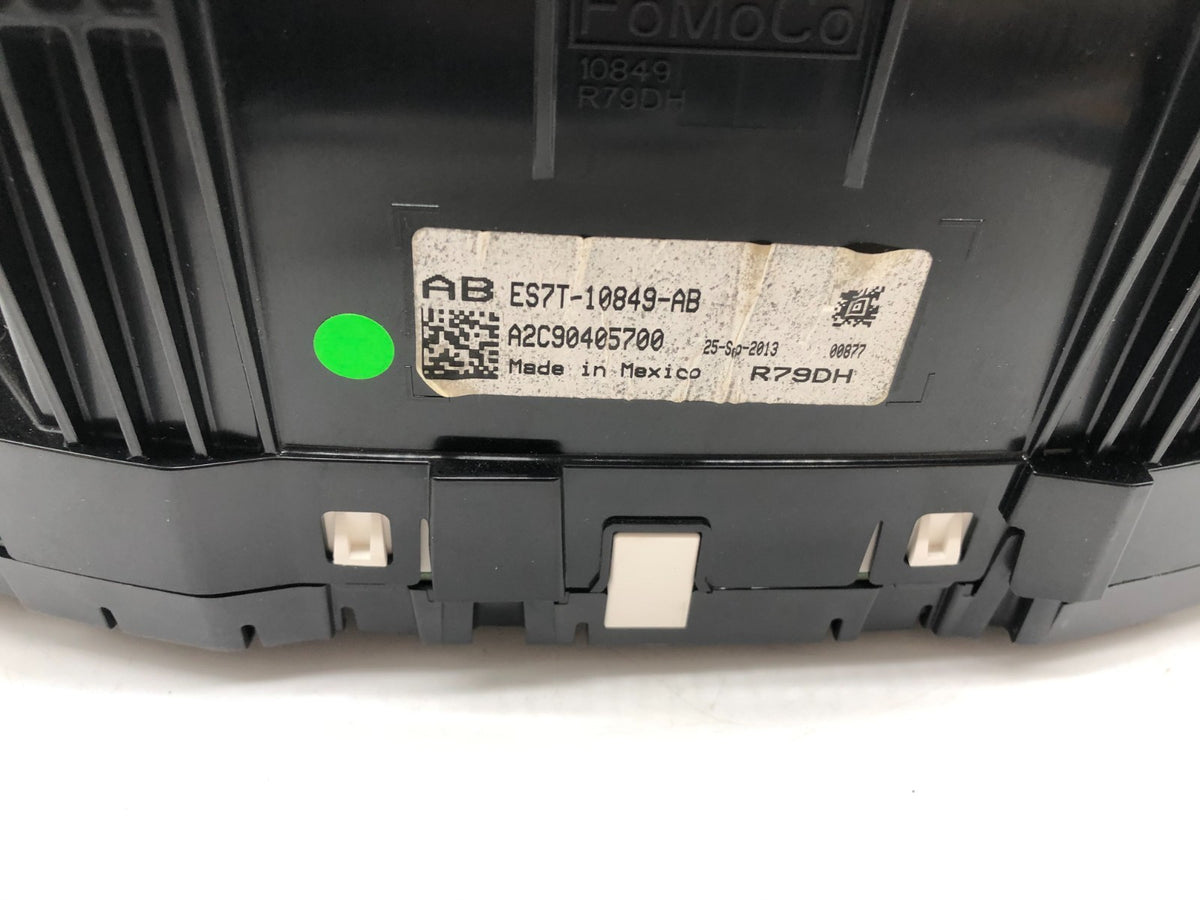 2014-2015 Ford Fusion Speedometer Instrument Cluster 18,200 Miles OEM D04B62041