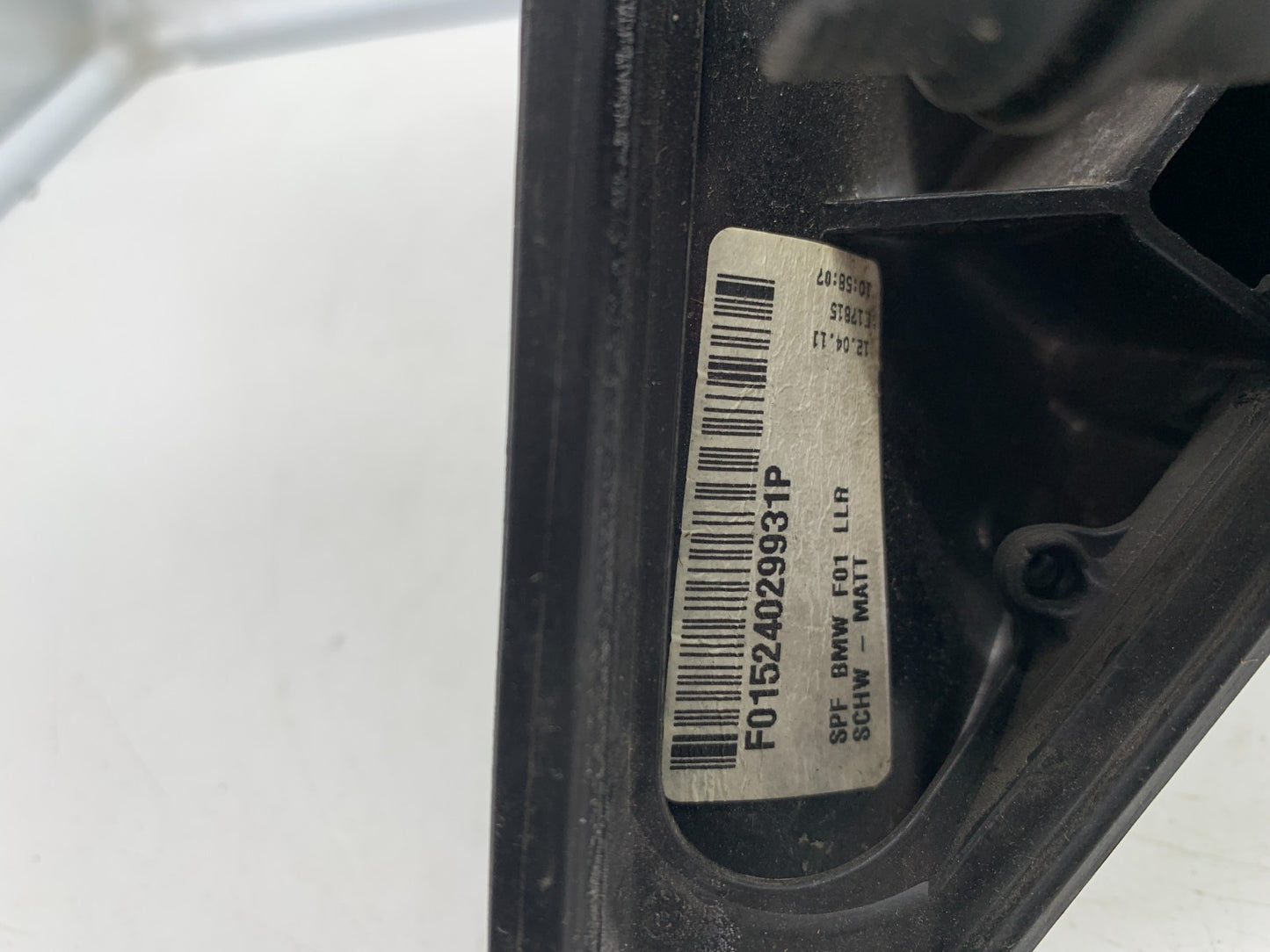 2011-2012 BMW 750i Passenger Side View Power Door Mirror Gray OEM A03B25093