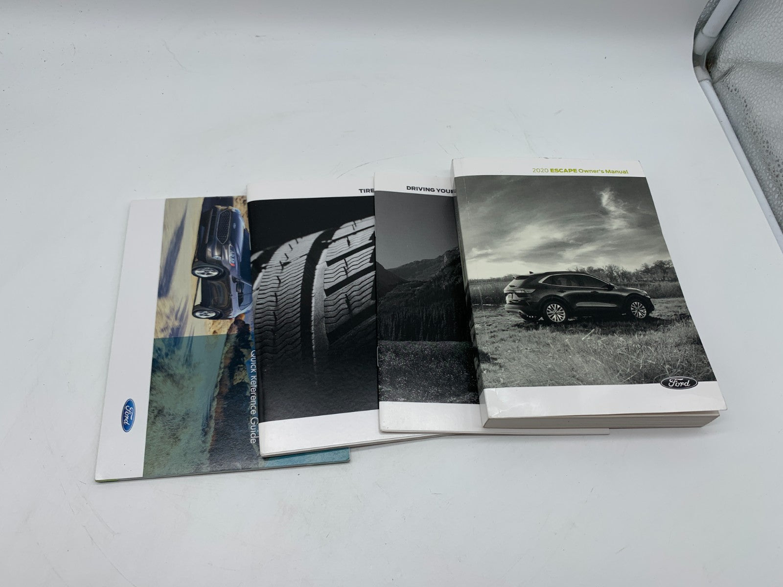 2020 Ford Escape Owners Manual Set with Case OEM C03B56019