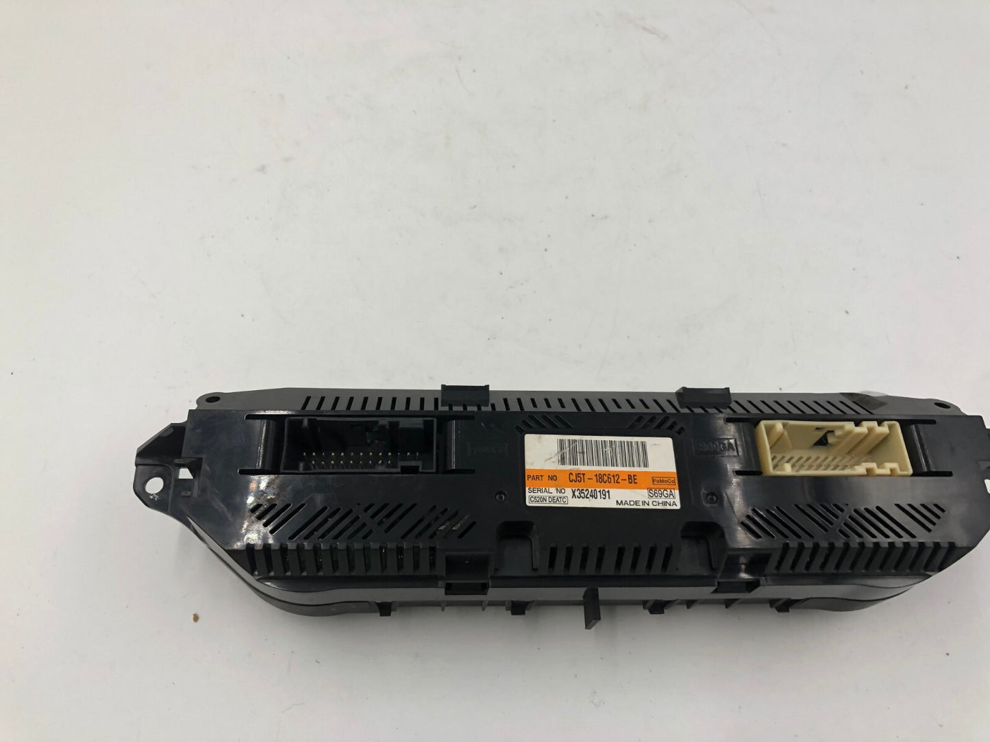 2015-2016 Ford Escape AC Heater Climate Control Unit OEM C04B08007