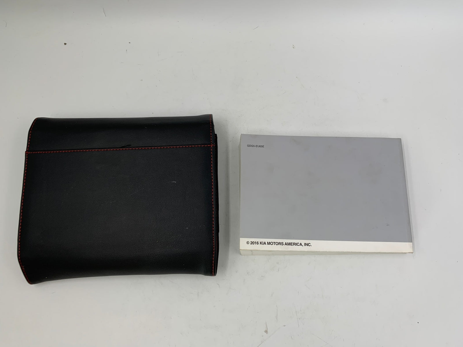 2016 Kia Optima Sedan Owners Manual with Case OEM D01B64004