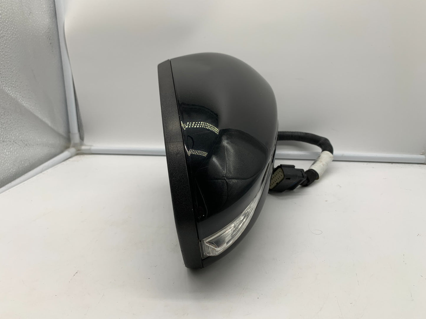 2019-2020 Ford Fusion Passenger Side View Power Door Mirror Black BSA C04B42003