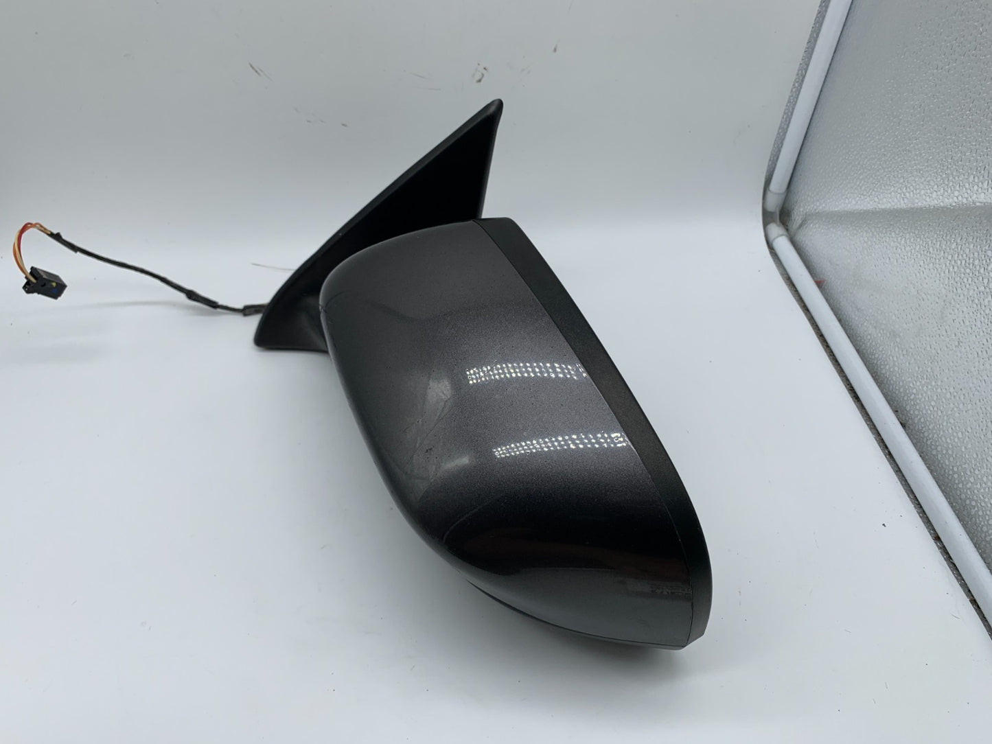 2014-2021 Jeep Cherokee Driver Side View Power Door Mirror Gray OEM A03B27010