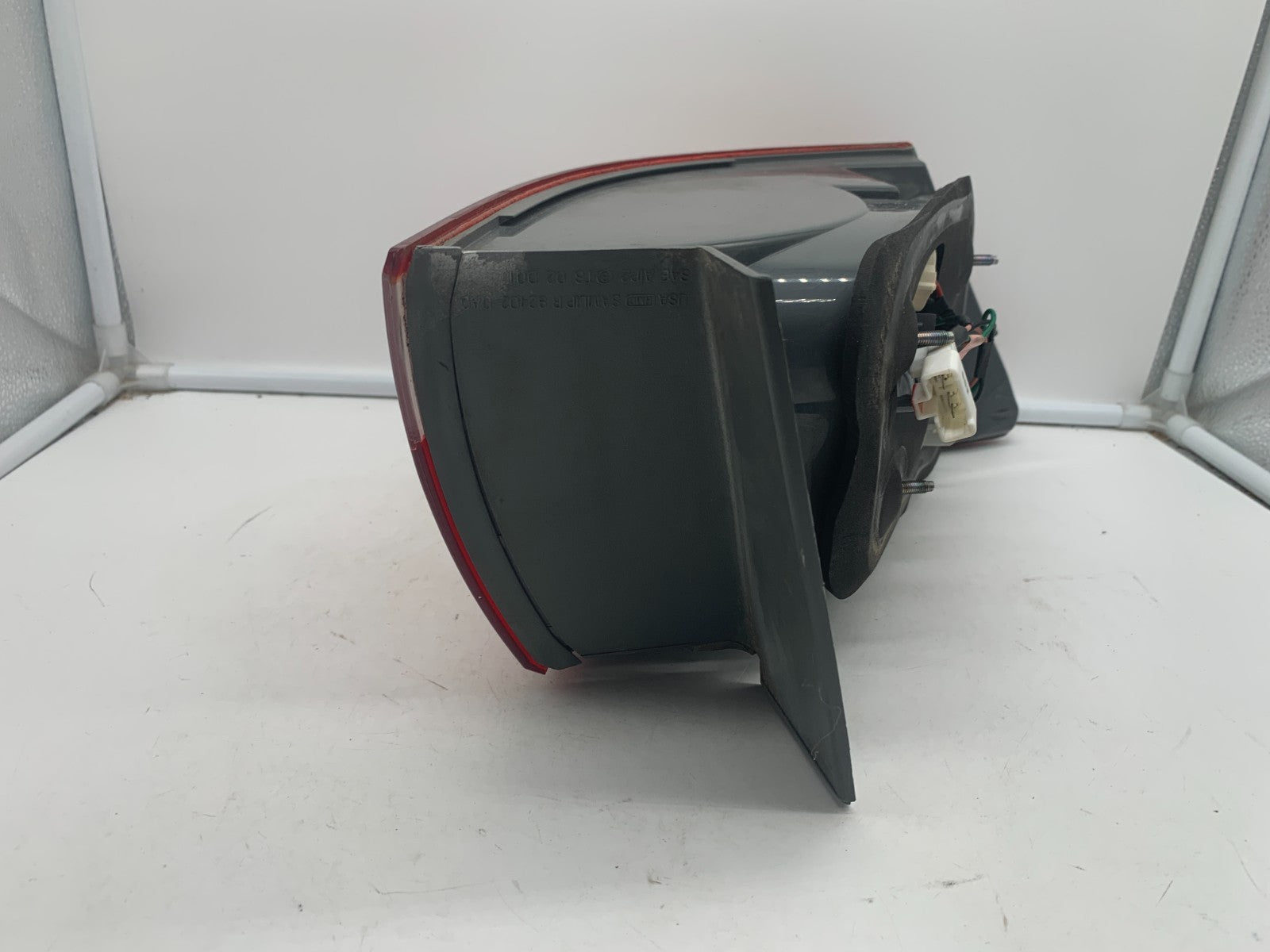 2006-2008 Hyundai Sonata Passenger Side Tail Light Taillight OEM A01B51040