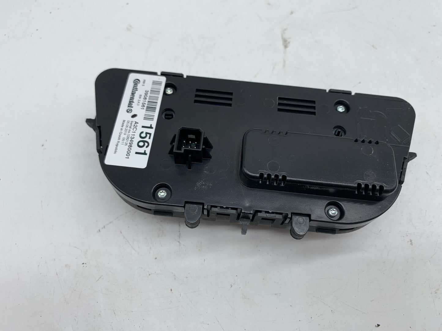 2017-2022 Buick Encore AC Heater Climate Control OEM B02B04054