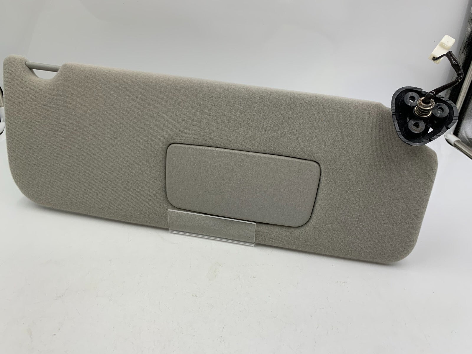 2005-2010 Toyota Sienna Passenger Sun Visor Gray Illuminated OEM C03B09021