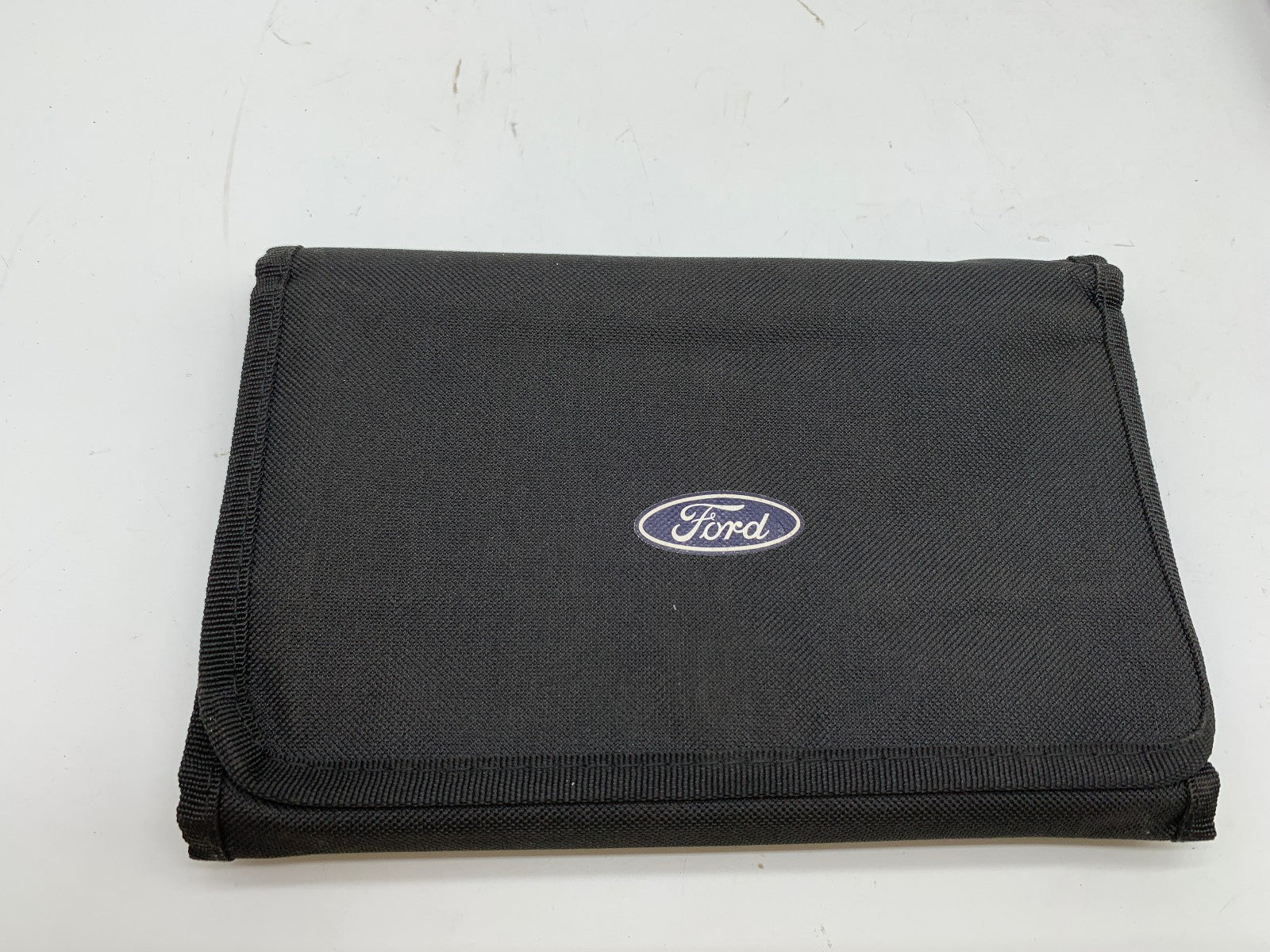 2017 Ford Fusion Owners Manual Set with Case OEM D03B14021