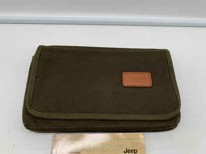 2014 Jeep Cherokee Owners Manual Set with Case OEM R01B12026