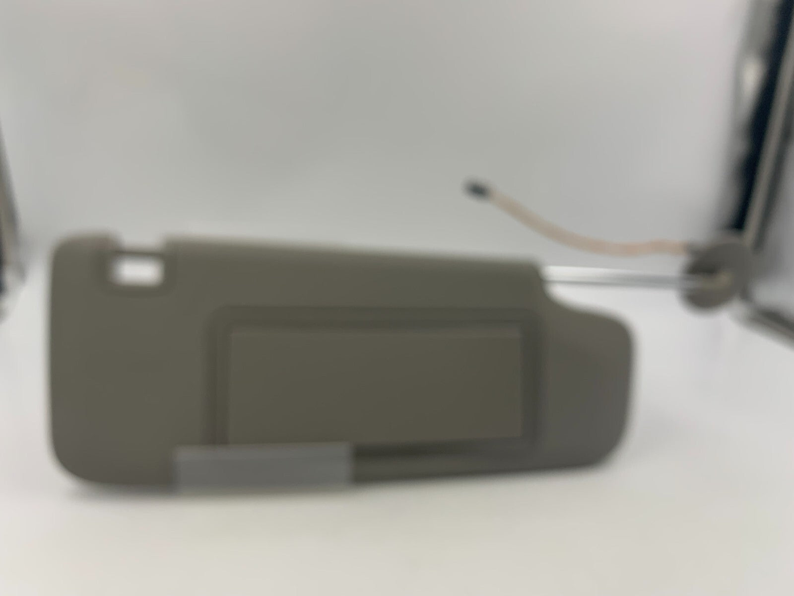 2016-2020 Chevrolet Malibu Passenger Sun Visor Gray Illuminated OEM A03B34041