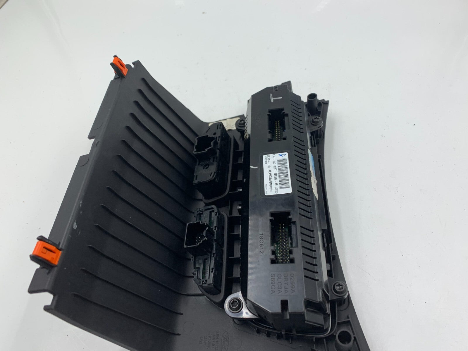 2017 Ford Escape AC Heater Climate Control Unit OEM B04B42023