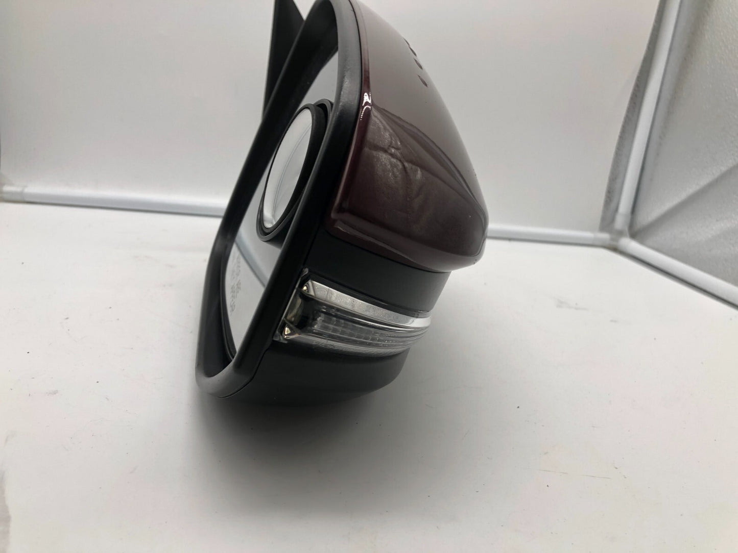 2014-2019 Toyota Highlander Passenger Side Power Door Mirror Red OEM D03B62007