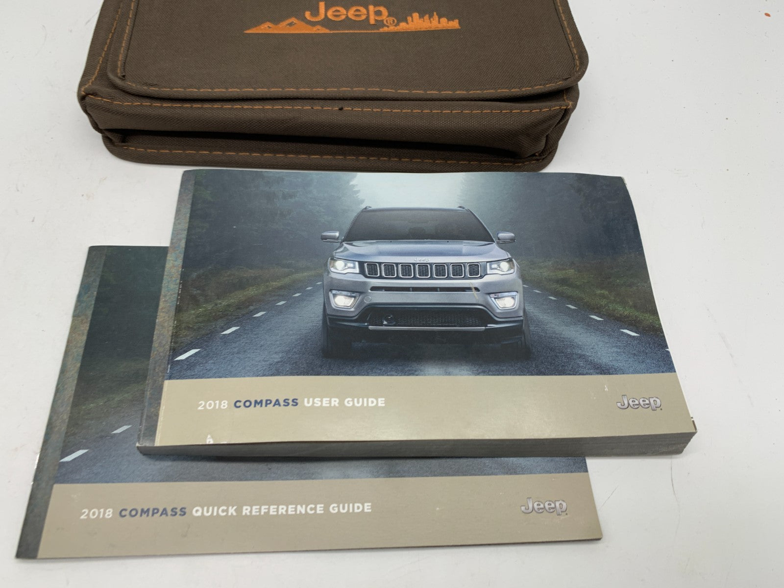 2018 Jeep Compass Owners Manual Set with Case OEM D01B37015