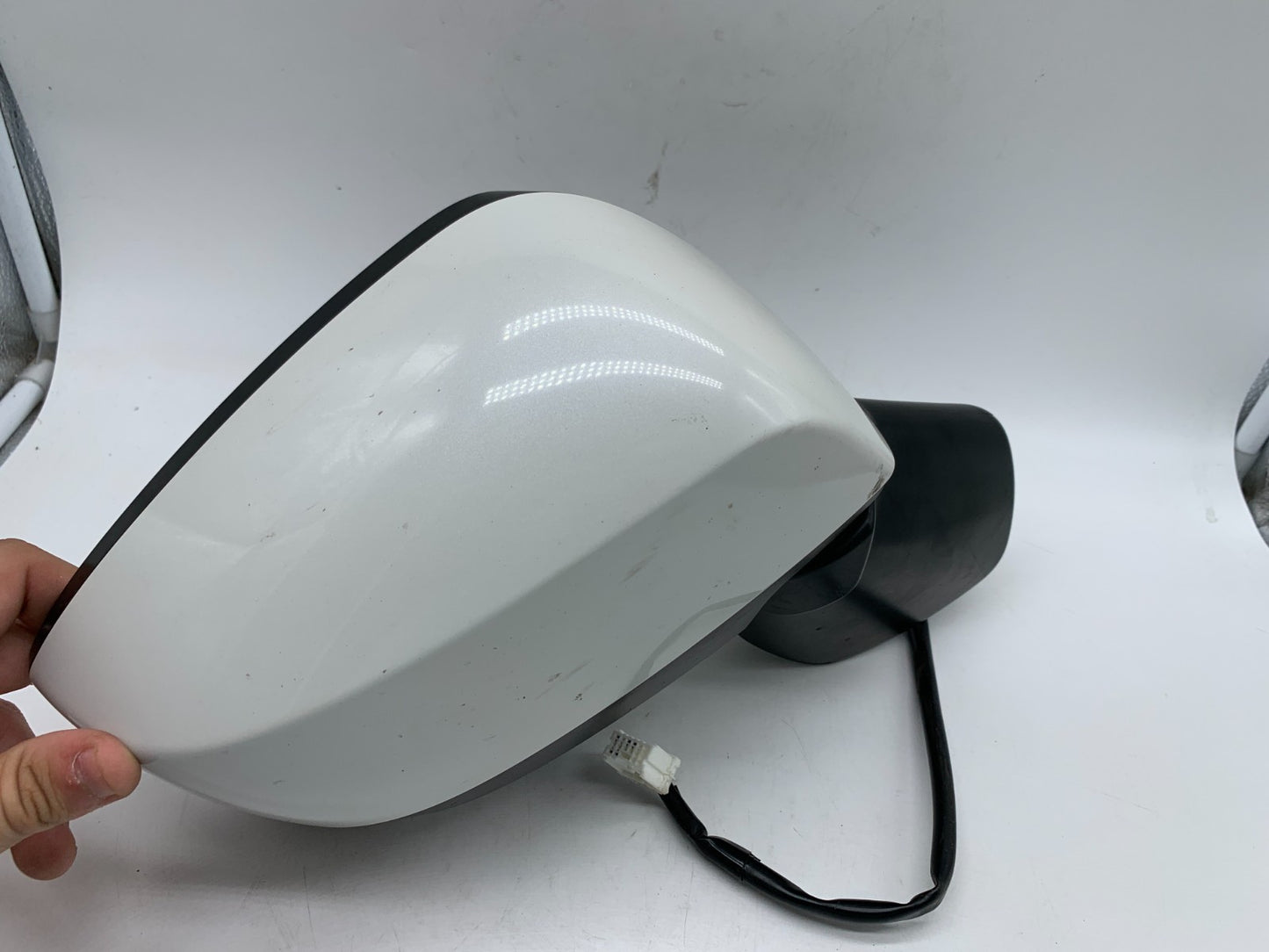 2015 Subaru XV Crosstrek Passenger Side Power Door Mirror White OEM A04B10024