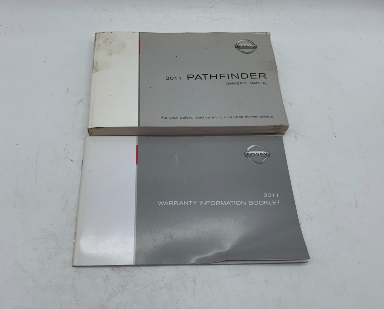 2011 Nissan Pathfinder Owners Manual Set with Case OEM B03B51009