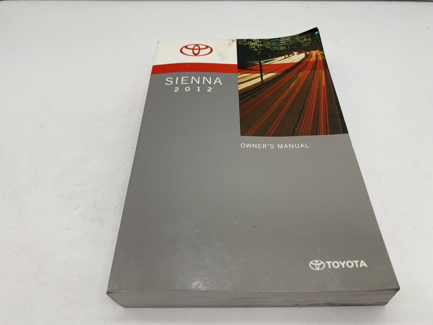 2012 Toyota Sienna Owners Manual OEM