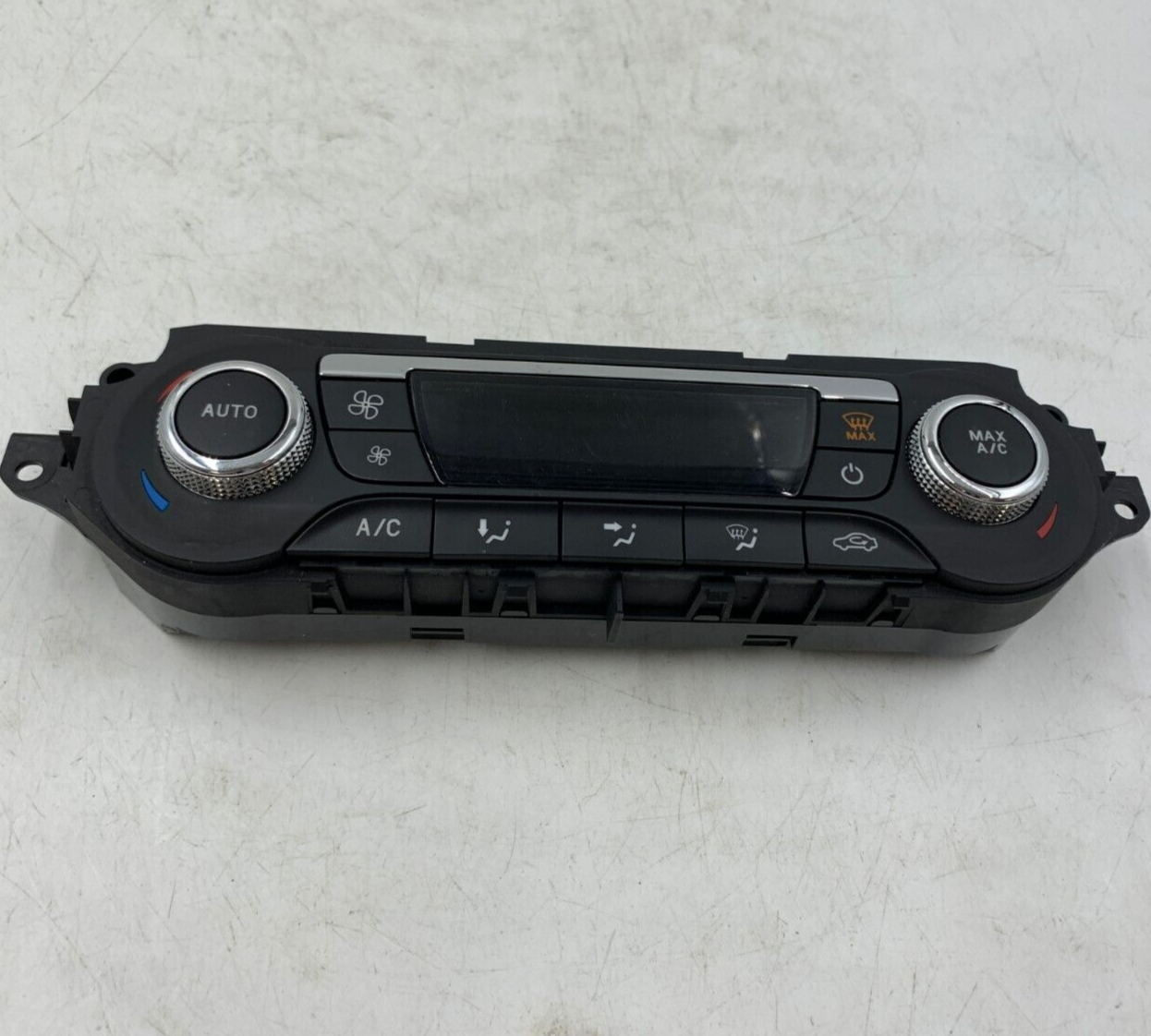 2015-2016 Ford Escape AC Heater Climate Control Unit OEM B03B55034