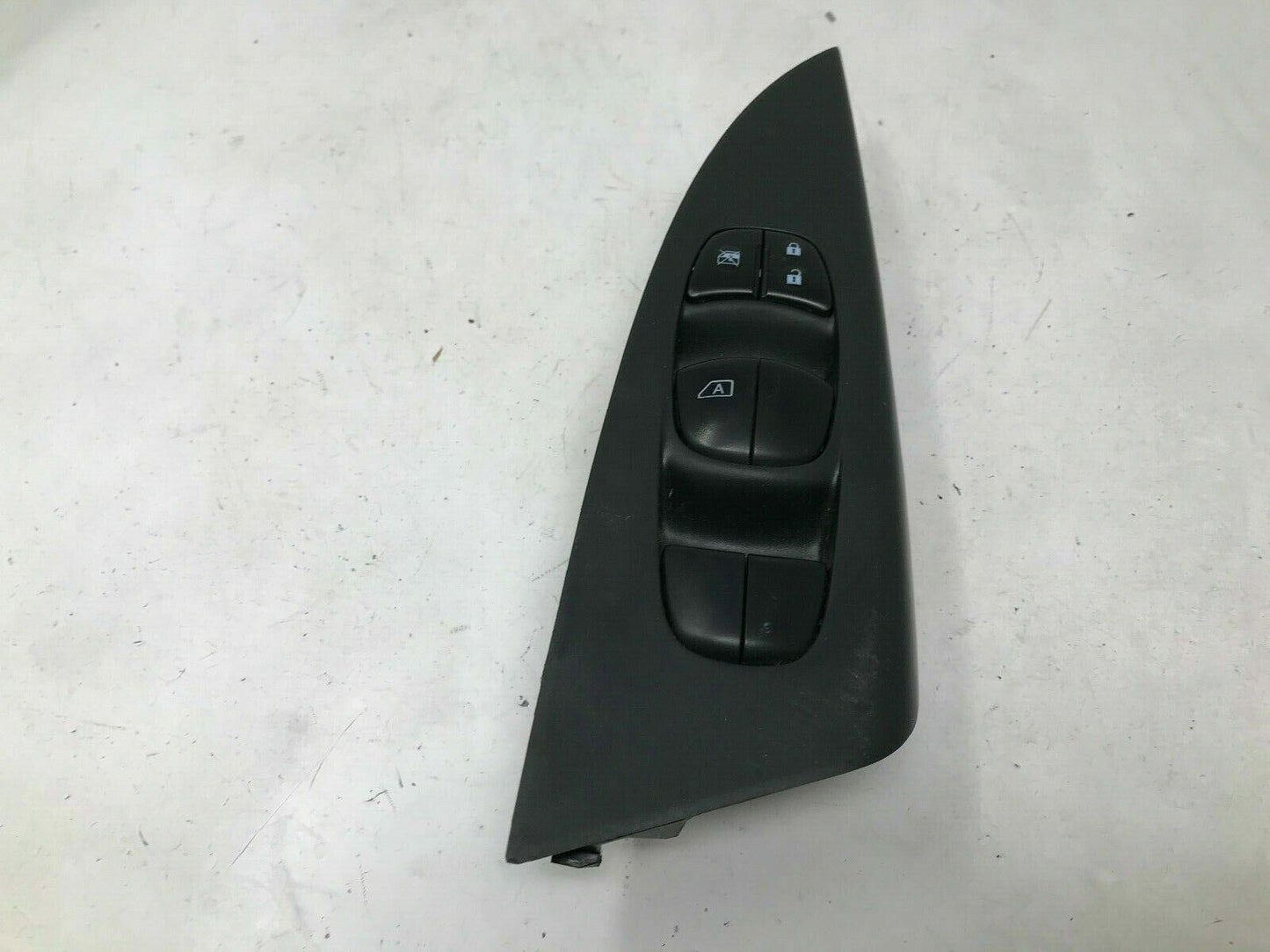 2013-2019 Nissan Sentra Master Power Window Switch OEM C03B19009