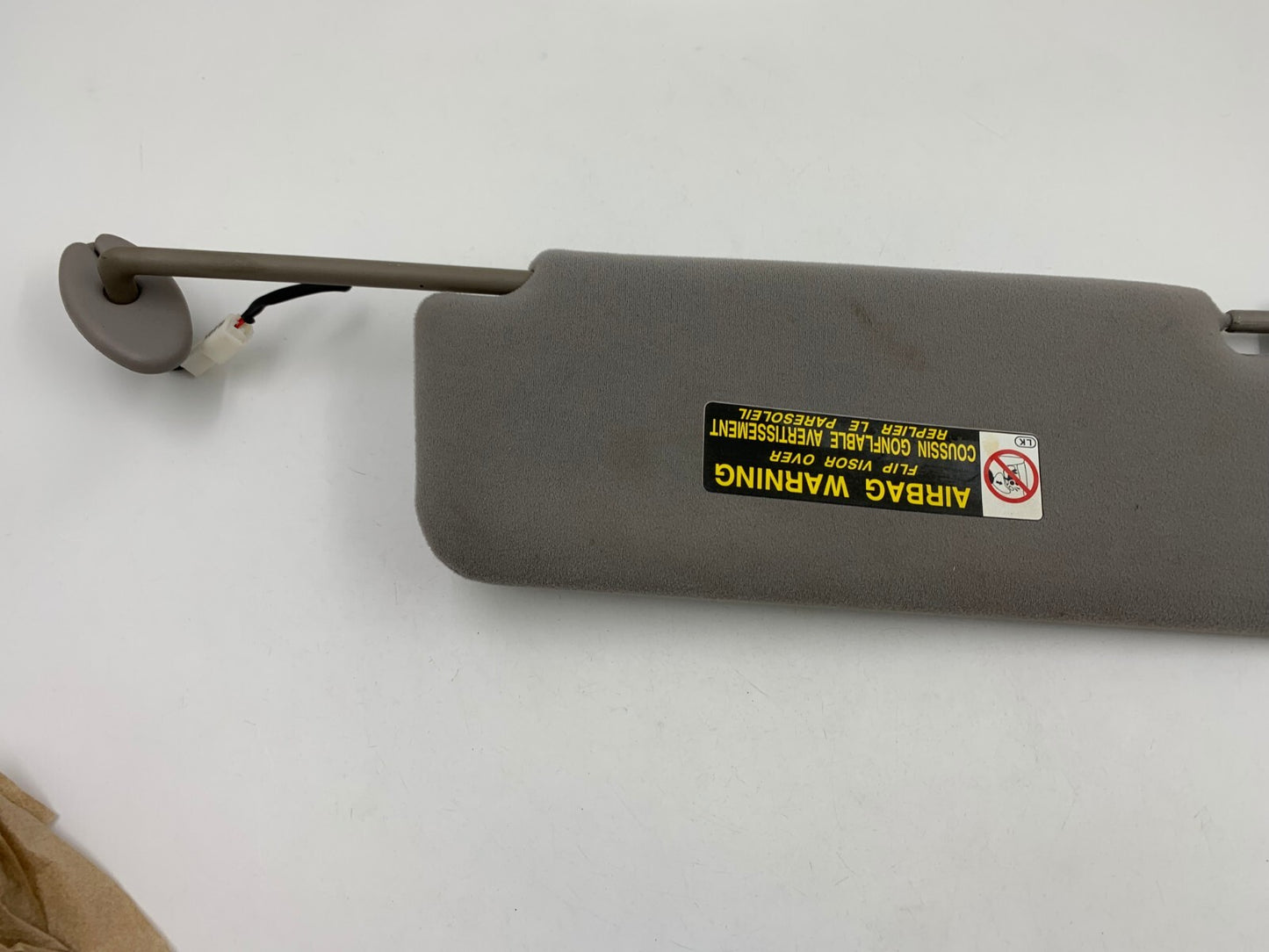 2002-2003 Lexus ES300 Passenger Sun Visor Gray Illuminated OEM A03B01076