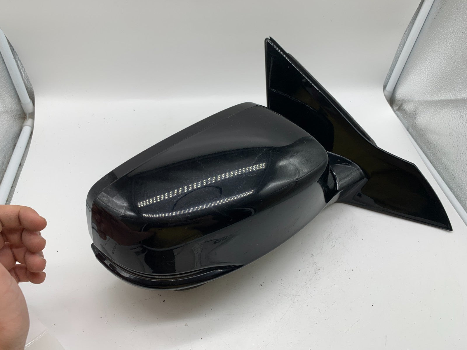 2013-2017 Honda Accord Sedan Passenger Side View Power Door Mirror Blk D02B22004