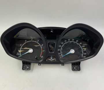 2014-2015 Ford Fiesta Speedometer Instrument Cluster 13,659 Miles OEM D01B52031