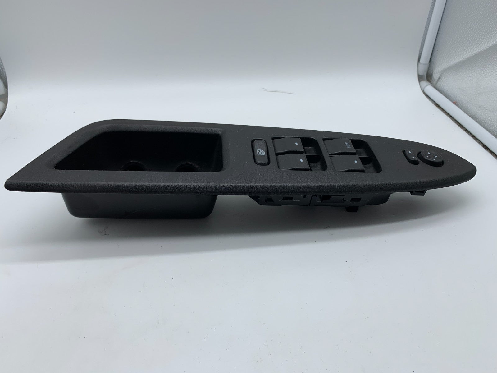 2009-2013 Chevrolet Impala Master Power Window Switch OEM C01B25005