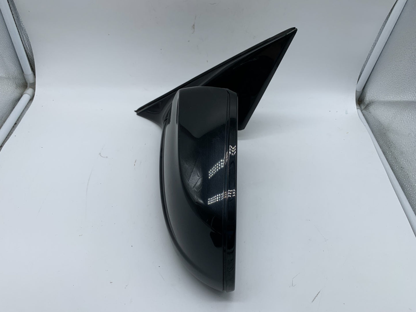2011-2012 BMW 535i Driver Side View Power Door Mirror Black OEM D03B40003