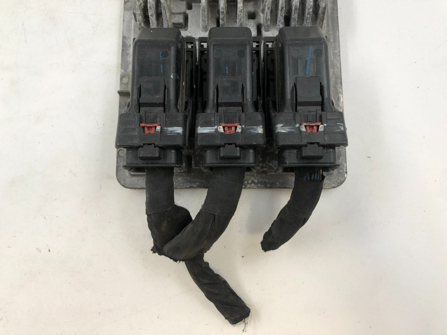2017-2020 GMC Terrain Engine Control Module Unit ECU ECM OEM D01B13005