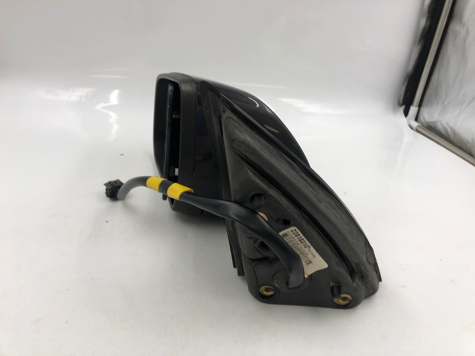 2011-2014 GMC Terrain Driver Side Power Door Mirror Gray OEM E03B64004