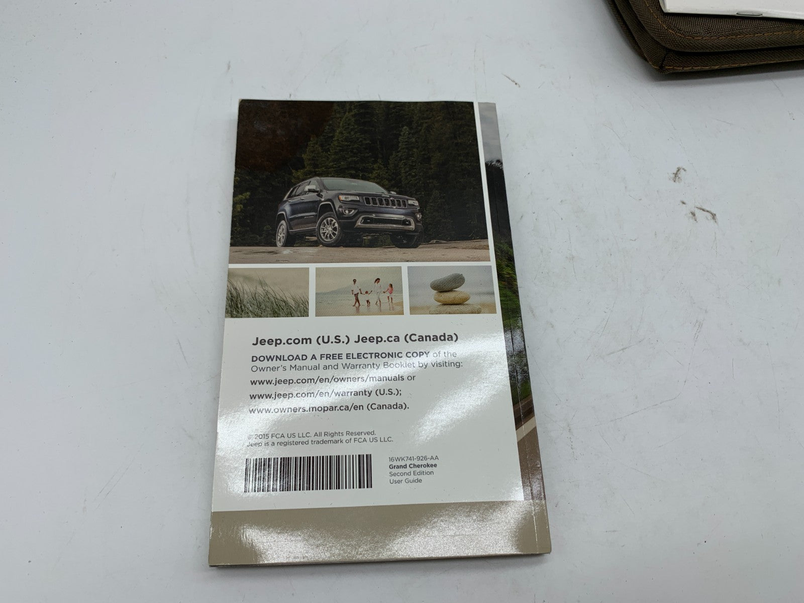 2016 Jeep Cherokee Owners Manual Set with Case OEM C02B01014