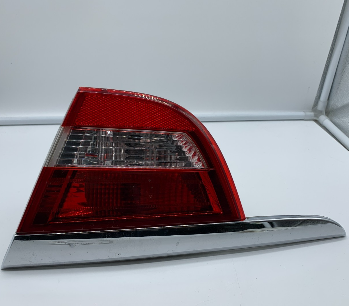 2012-2017 Buick Verano Passenger Side Trunklid Tail Light Taillight B03B31038