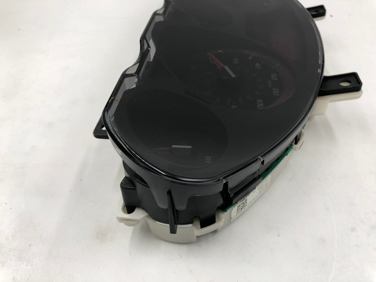 2014-2016 GMC Acadia Speedometer Instrument Cluster 24771 Miles OEM B01B34060