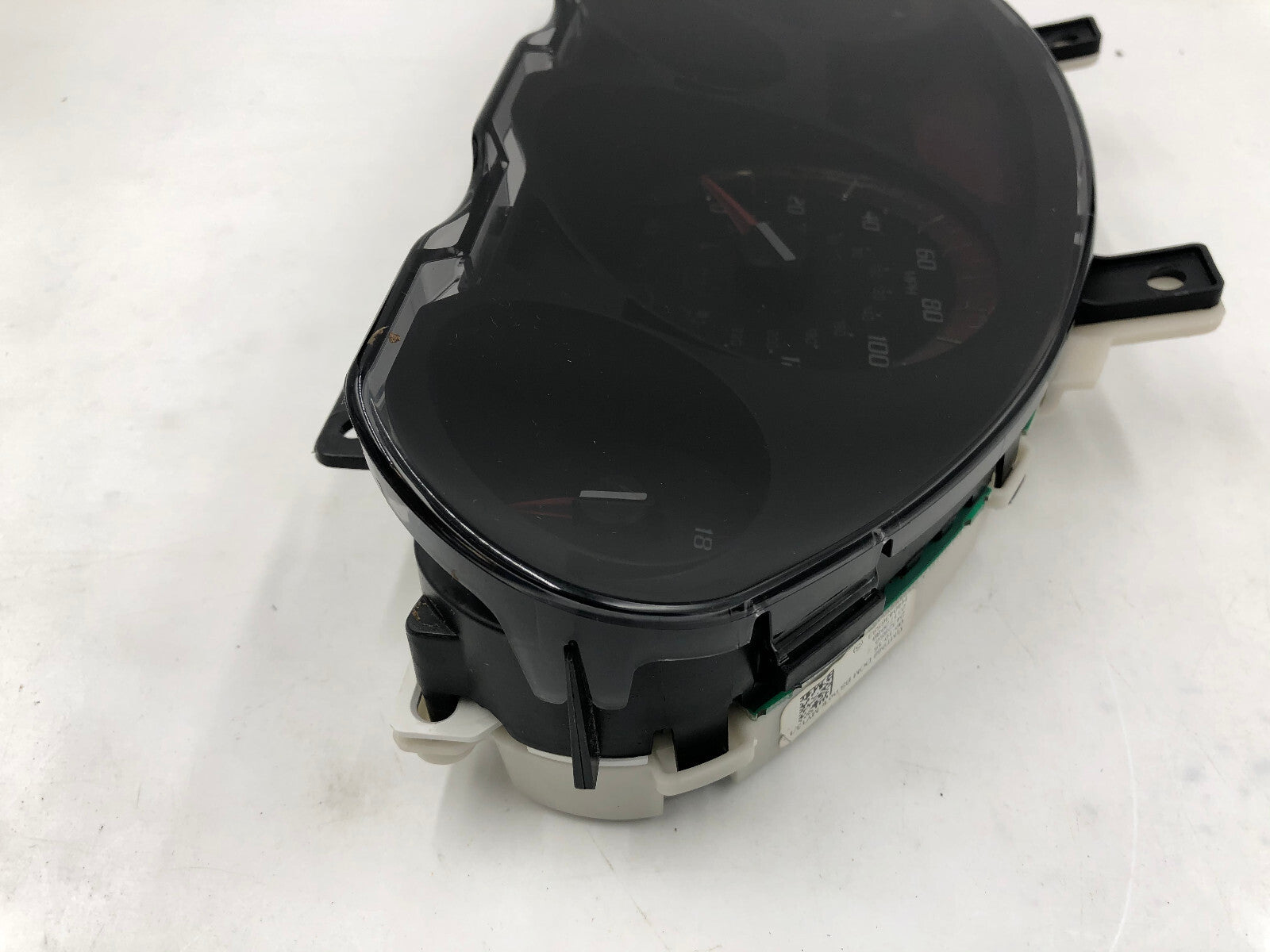 2014-2016 GMC Acadia Speedometer Instrument Cluster 24771 Miles OEM B01B34060