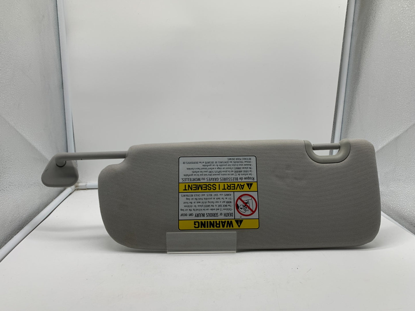 2013-2019 Hyundai Santa Fe Passenger Sun Visor Gray OEM C03B30098