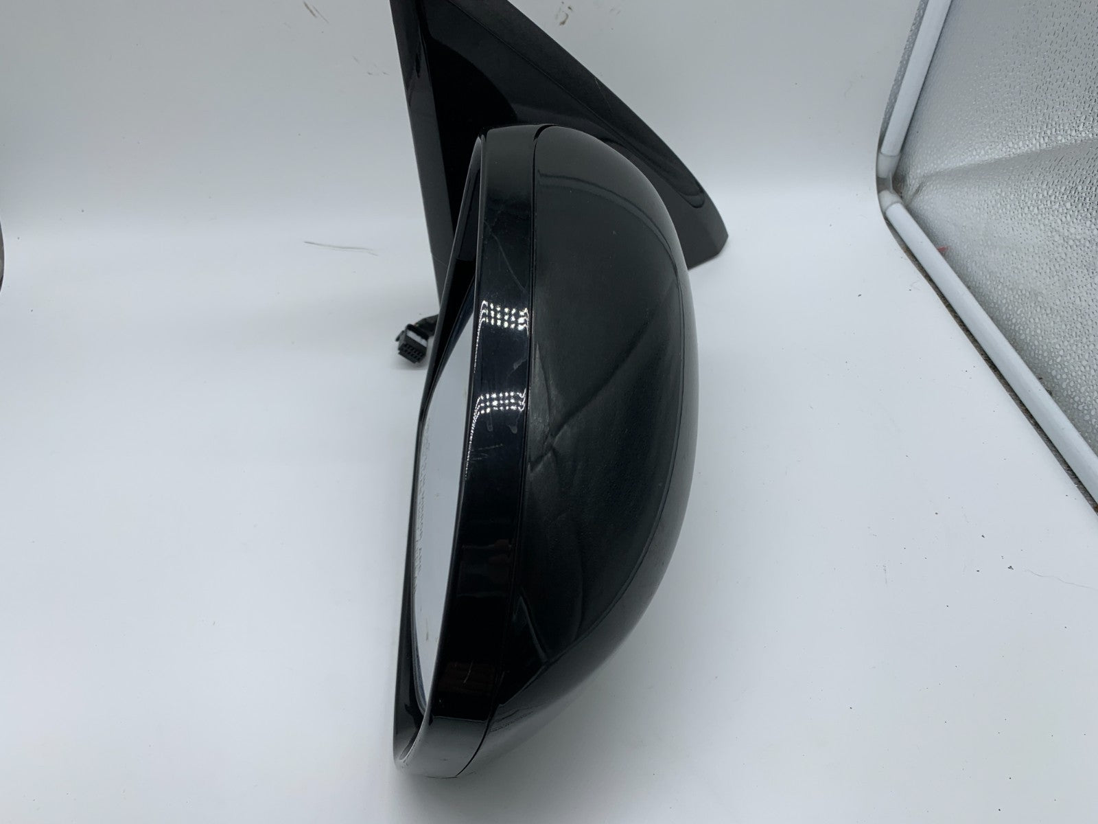 2013-2016 Nissan Pathfinder Passenger Side Power Door Mirror Black OEM A01B51001