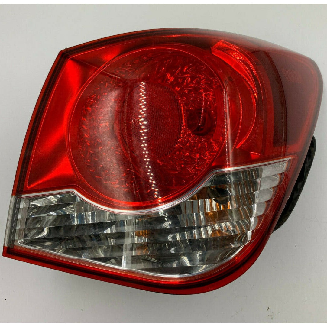 2011-2016 Chevrolet Cruze Passenger Side Tail Light Taillight OEM B03B35080